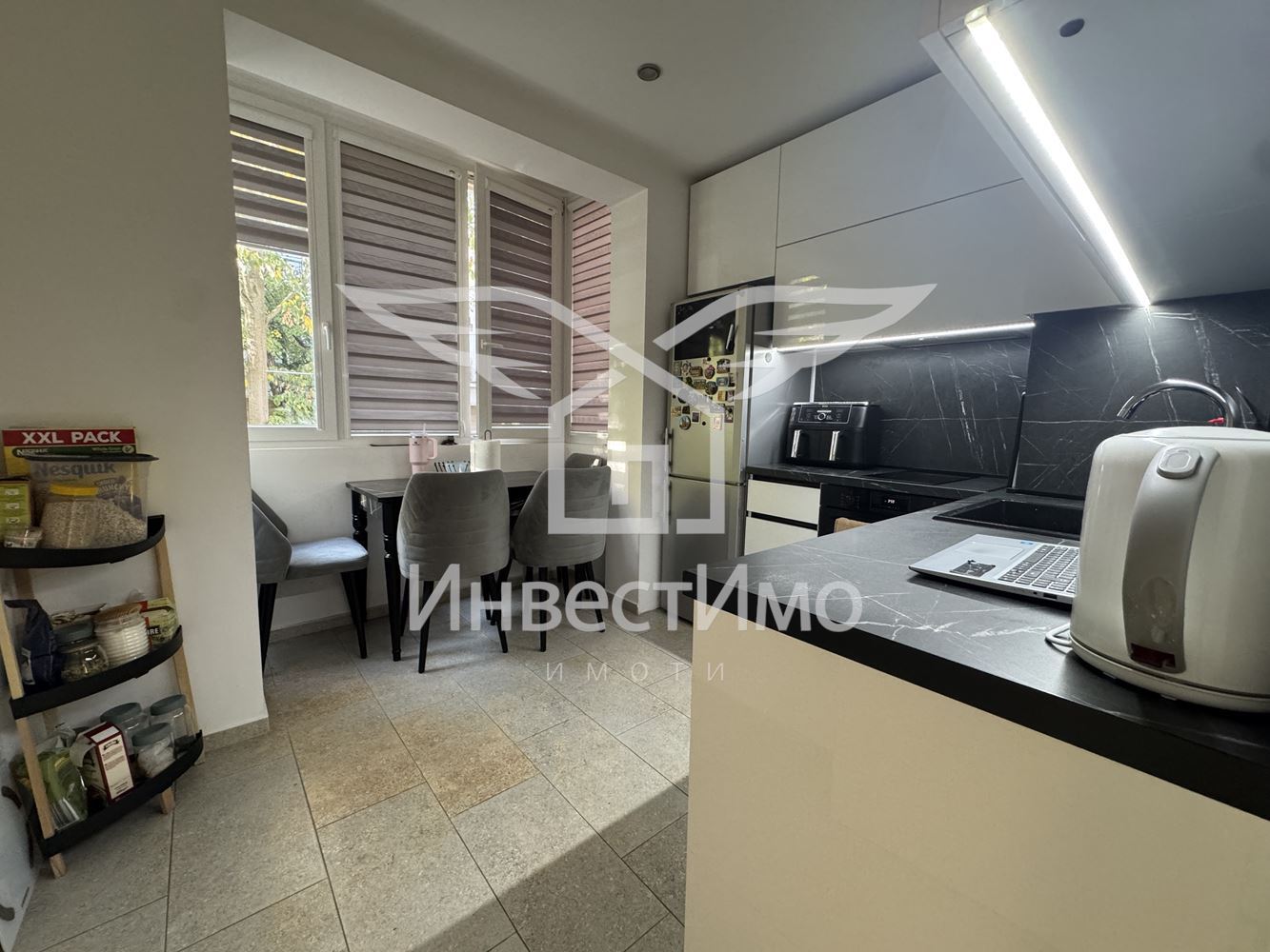 1b3646fd-dd49-466e-98a1-b4d700c9a1fc.jpg Тристаен апартамент в Хиподрума до парк и метростанция